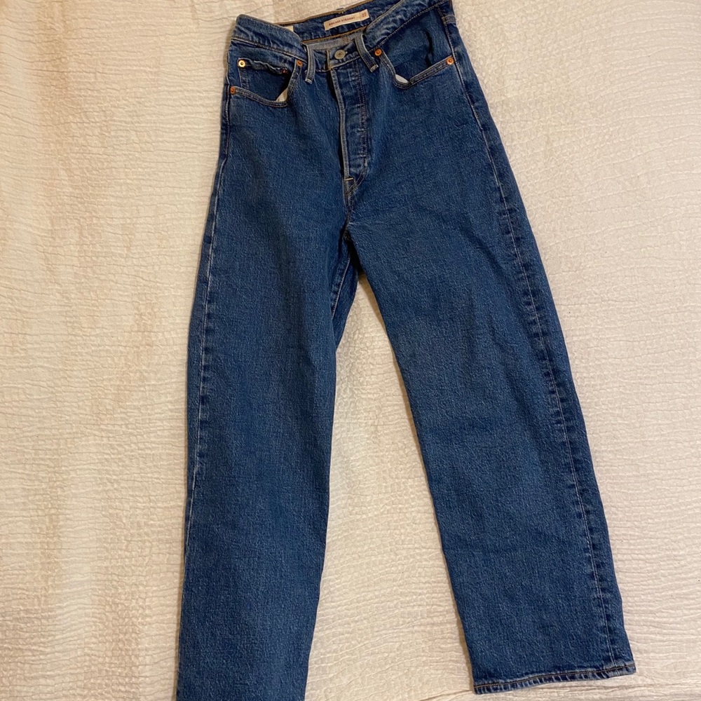 Levi’s Ribcage Size 27